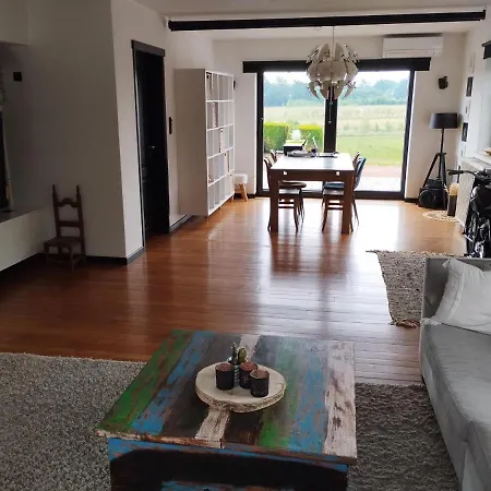 Luxury Next To Francorchamps Alloggio in famiglia Waimes